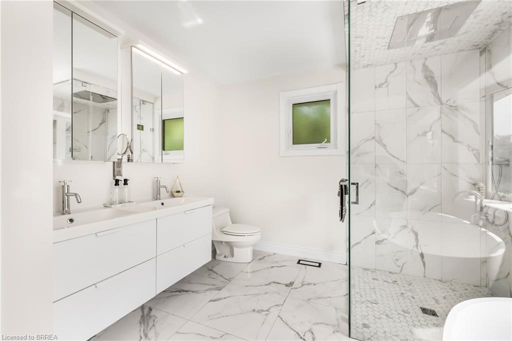 26 Dundalk Crescent, Brampton, ON - Indoor Photo Showing Bathroom