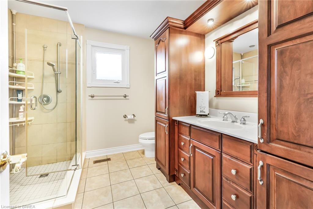 26 Dundalk Crescent, Brampton, ON - Indoor Photo Showing Bathroom