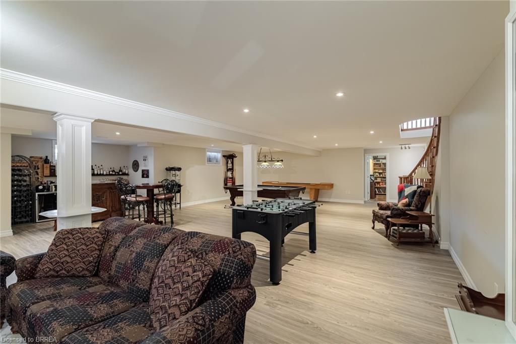 315 Brant County Rd 18 Road, Brantford, ON - Indoor