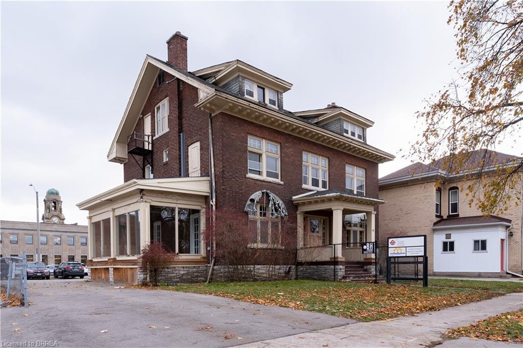 41 Wellington Street, Brantford, ON