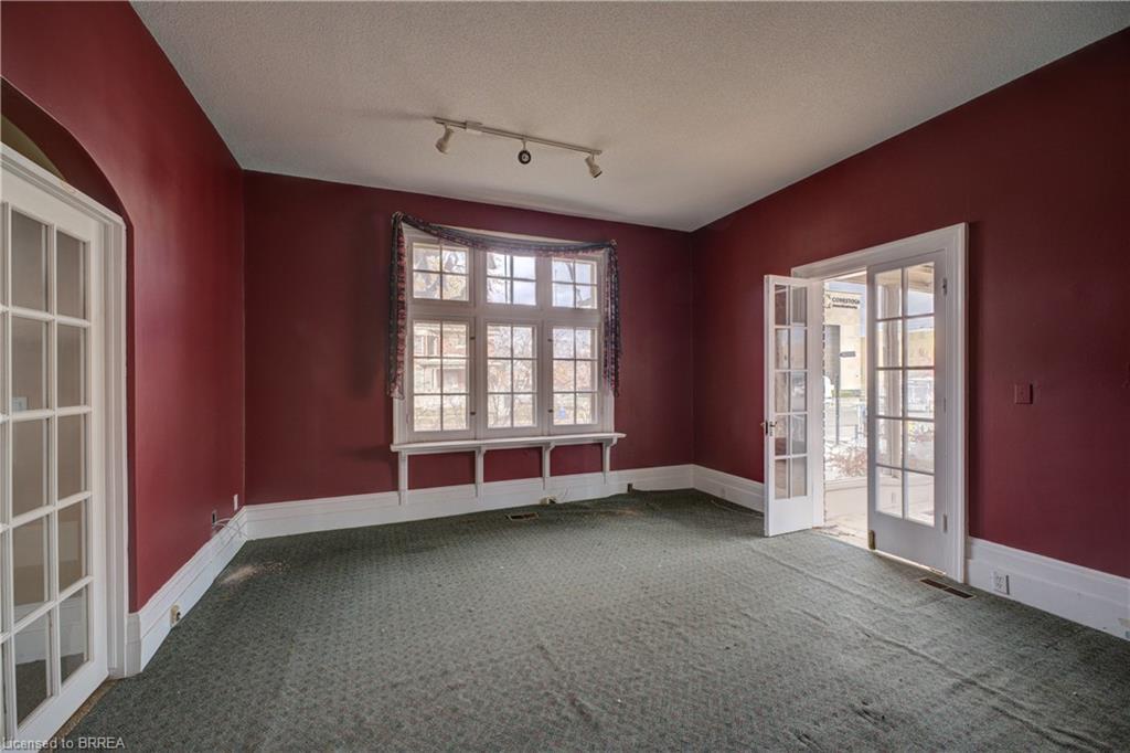 41 Wellington Street, Brantford, ON