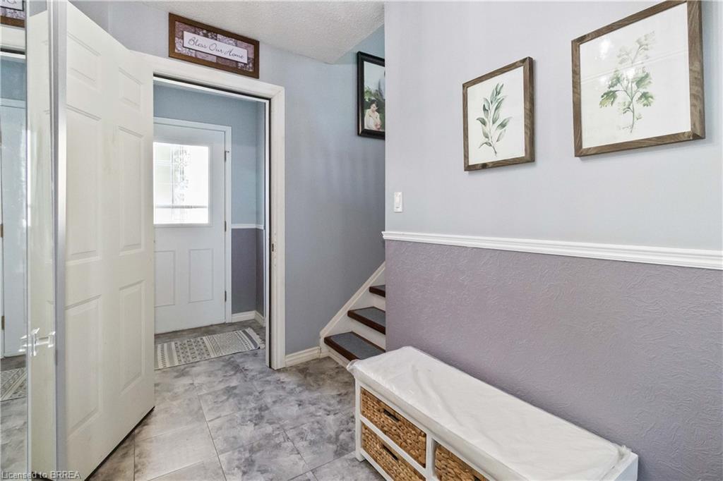 34 Sympatica Crescent, Brantford, ON - Indoor Photo Showing Other Room