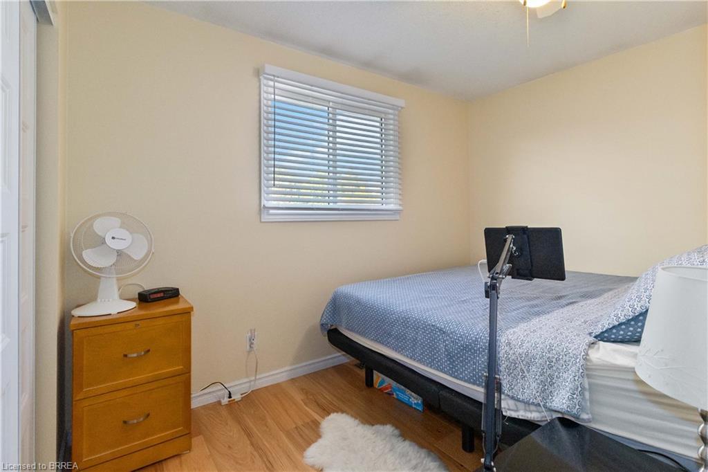 34 Sympatica Crescent, Brantford, ON - Indoor Photo Showing Bedroom