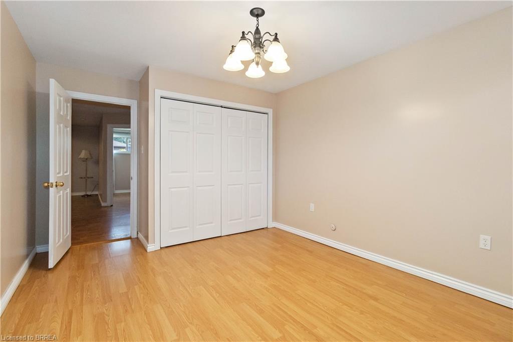 34 Sympatica Crescent, Brantford, ON - Indoor Photo Showing Other Room