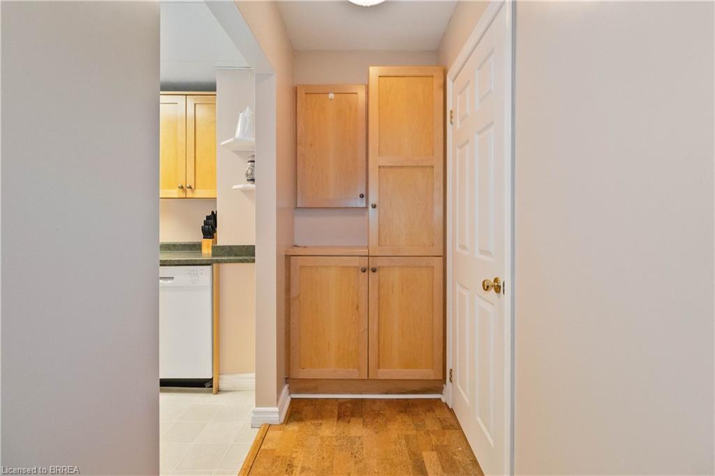 34 Sympatica Crescent, Brantford, ON - Indoor Photo Showing Other Room