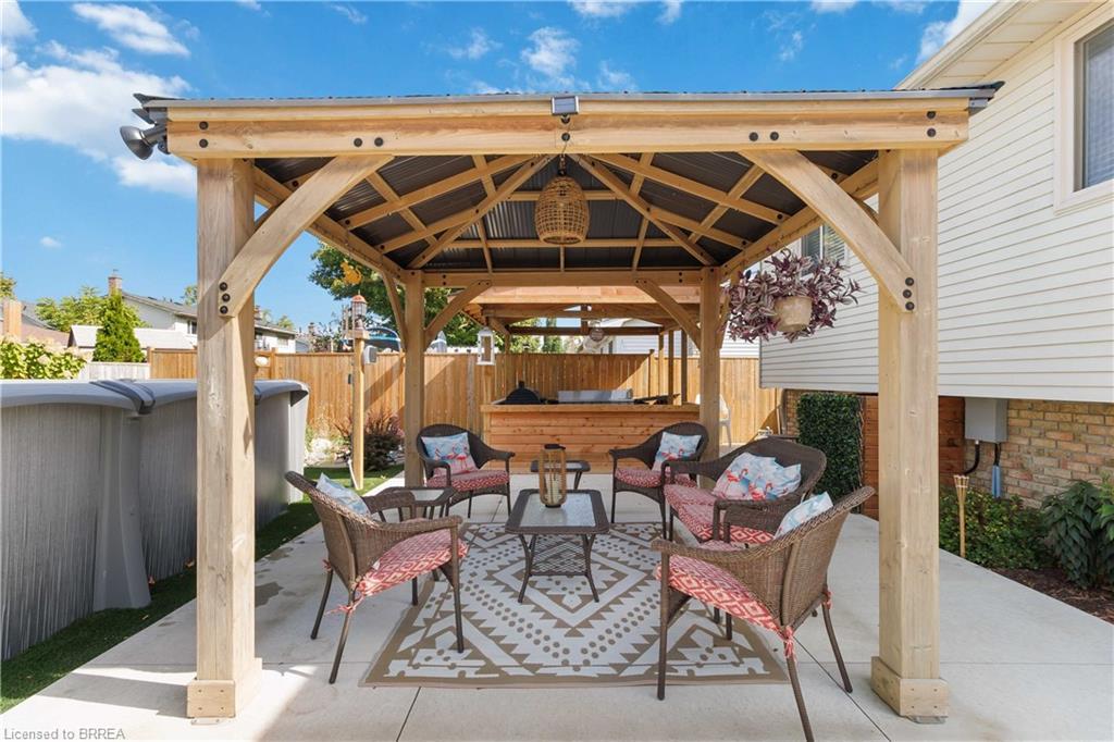 34 Sympatica Crescent, Brantford, ON - Outdoor With Deck Patio Veranda