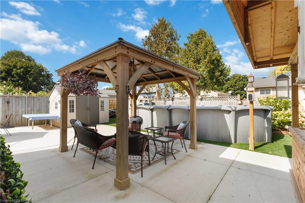 34 Sympatica Crescent, Brantford, ON - Outdoor