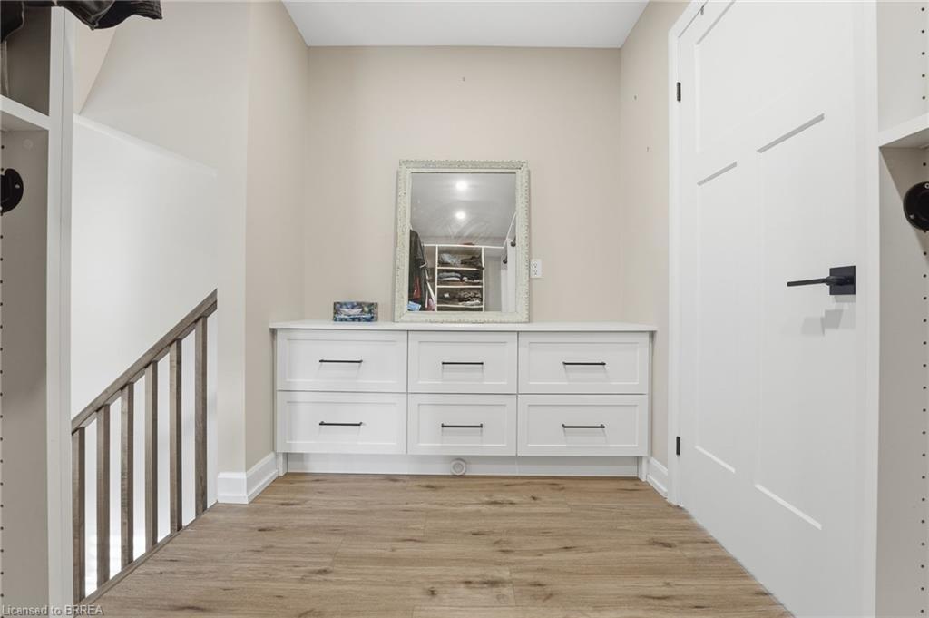 12 Halftree Place, Brantford, ON - Indoor Photo Showing Other Room