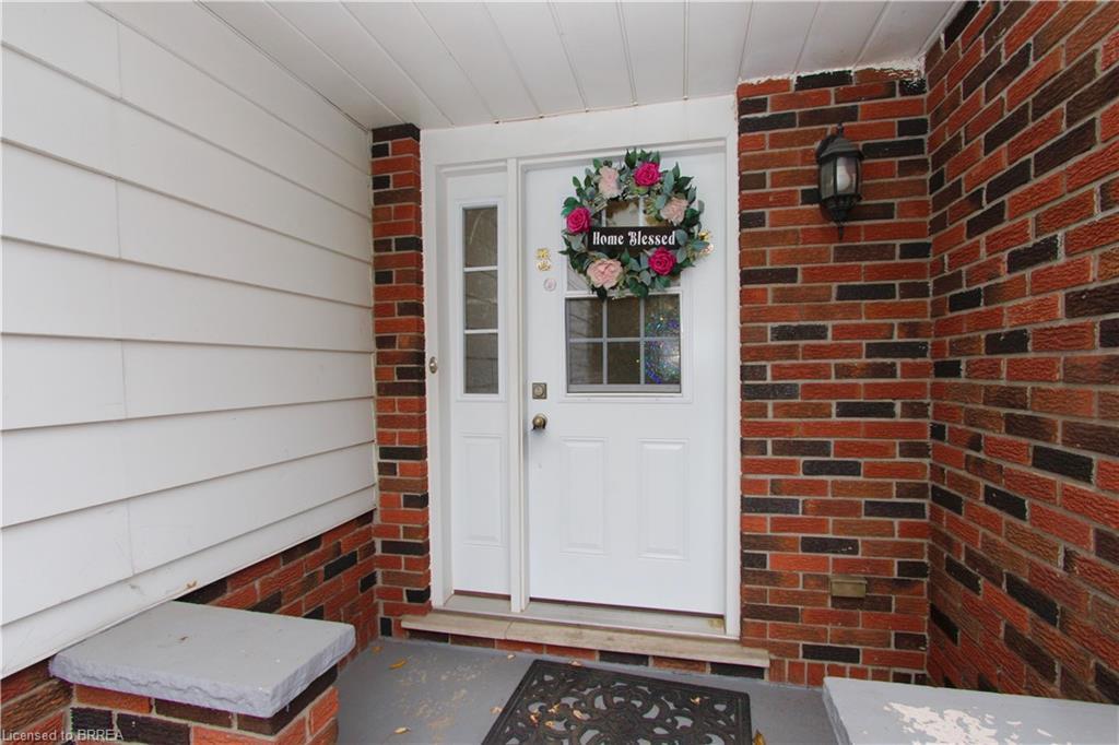 388 Brantwood Park Road, Brantford, ON - Outdoor With Exterior