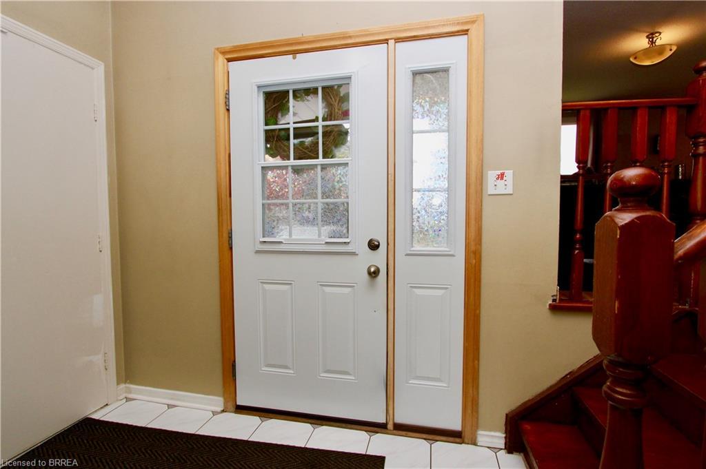 388 Brantwood Park Road, Brantford, ON - Indoor Photo Showing Other Room