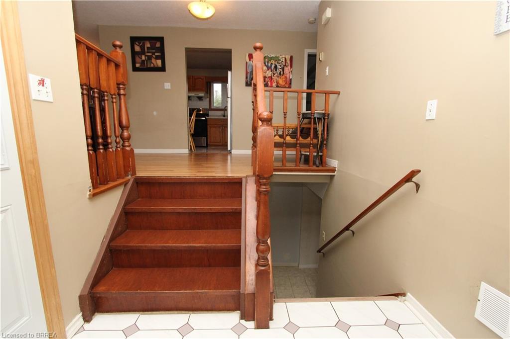 388 Brantwood Park Road, Brantford, ON - Indoor Photo Showing Other Room