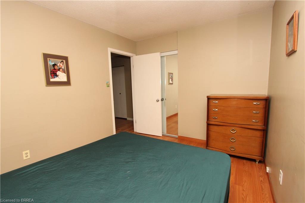 388 Brantwood Park Road, Brantford, ON - Indoor Photo Showing Other Room