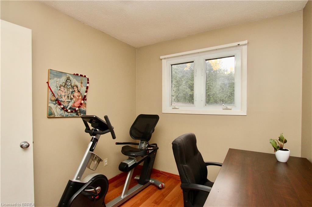 388 Brantwood Park Road, Brantford, ON - Indoor Photo Showing Office