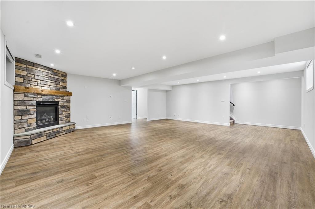 11 Cottonwood Street, Waterford, ON - Indoor With Fireplace