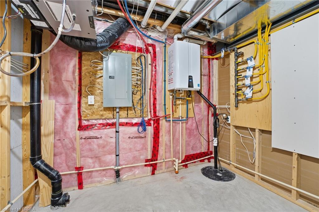 11 Cottonwood Street, Waterford, ON - Indoor Photo Showing Basement