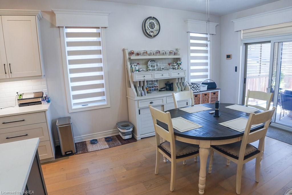 6 Gibbons Street, Waterford, ON - Indoor Photo Showing Dining Room