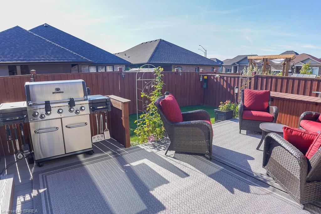 6 Gibbons Street, Waterford, ON - Outdoor With Deck Patio Veranda