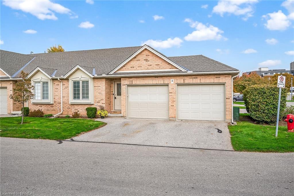 4-385 Park Road N, Brantford, ON - Outdoor With Facade