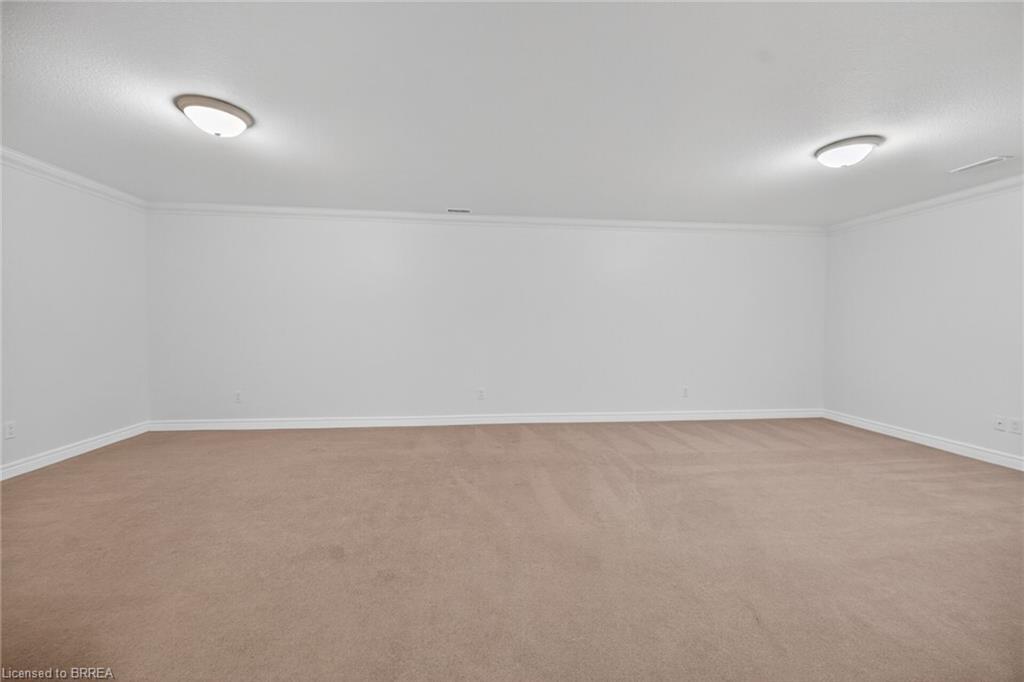 4-385 Park Road N, Brantford, ON - Indoor Photo Showing Other Room