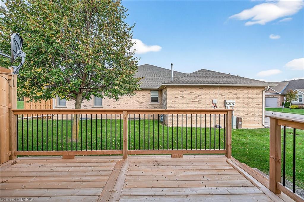 4-385 Park Road N, Brantford, ON - Outdoor With Deck Patio Veranda With Exterior