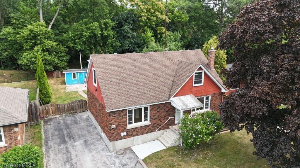 25 Henry Street, Brantford, ON - Outdoor