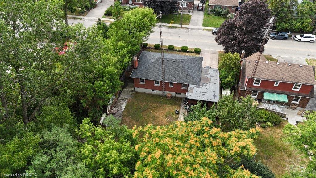 25 Henry Street, Brantford, ON - Outdoor With View