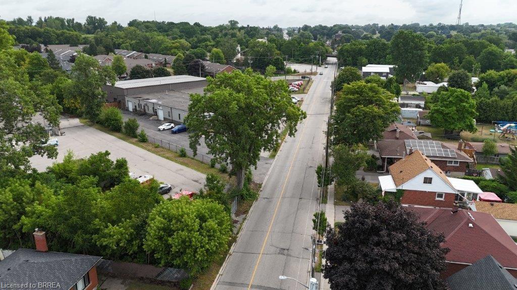 25 Henry Street, Brantford, ON - Outdoor With View