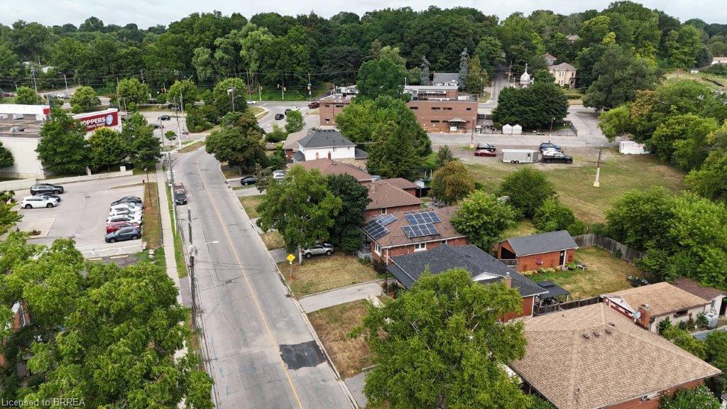 25 Henry Street, Brantford, ON - Outdoor With View