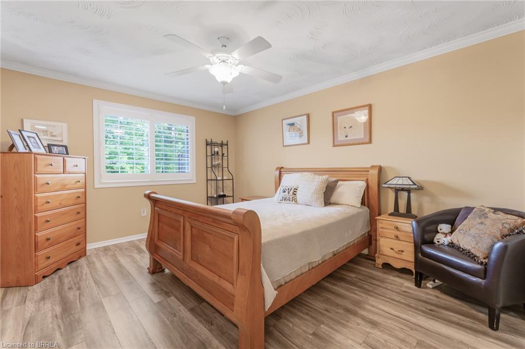21-53 Beverly Street E, St. George, ON - Indoor Photo Showing Bedroom