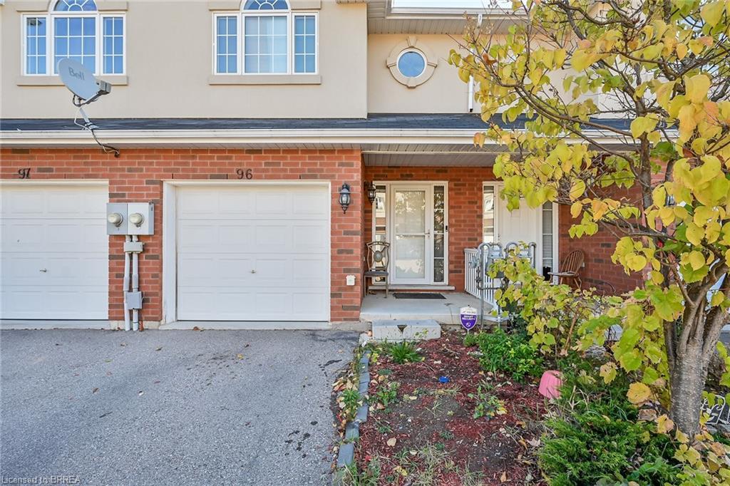96-20 Mcconkey Crescent, Brantford, ON - Outdoor