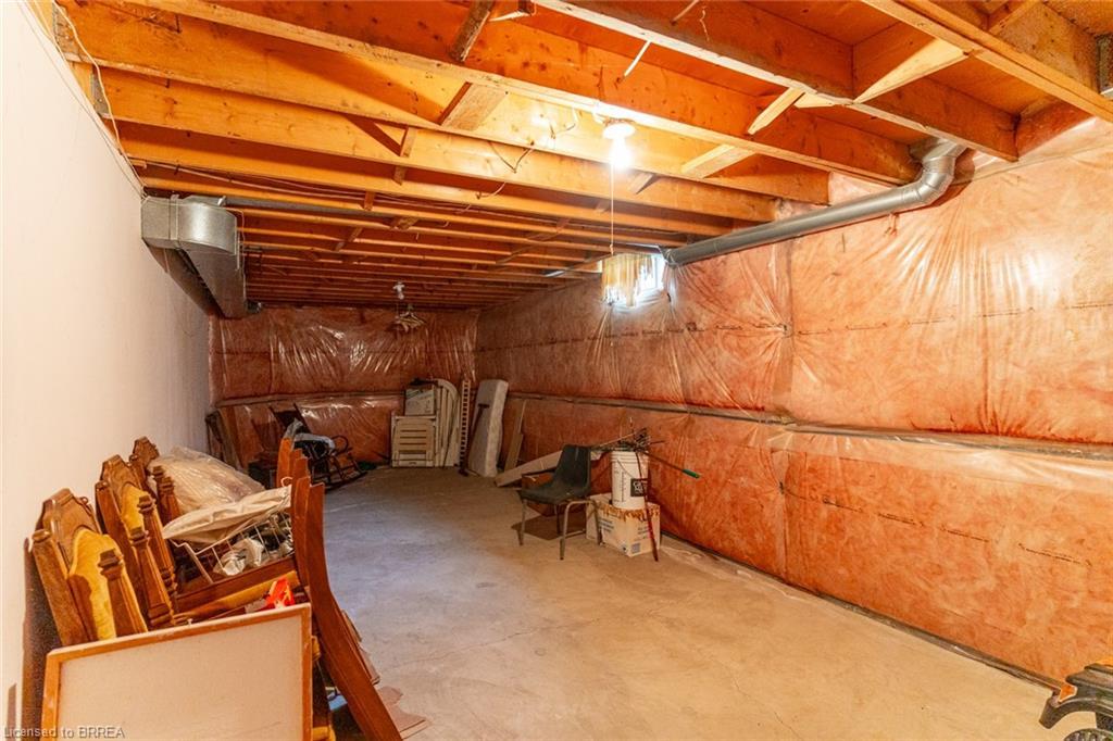 47 Maplecrest Lane, Brantford, ON - Indoor Photo Showing Basement