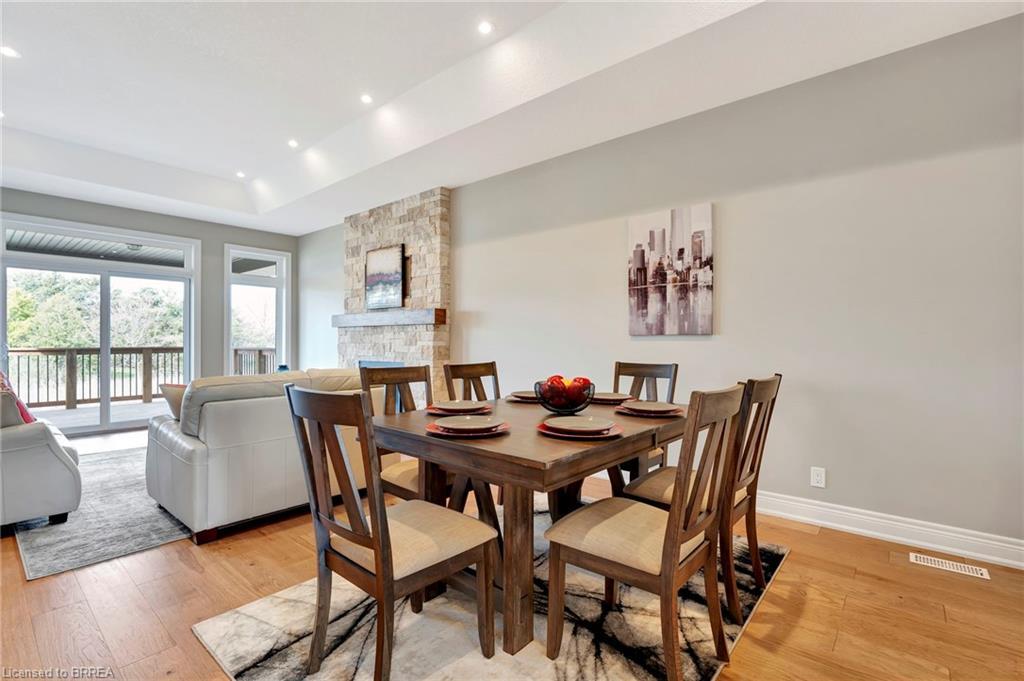 105 Craddock Boulevard, Jarvis, ON - Indoor