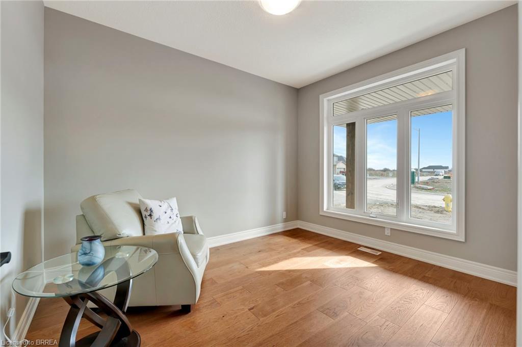 105 Craddock Boulevard, Jarvis, ON - Indoor Photo Showing Other Room