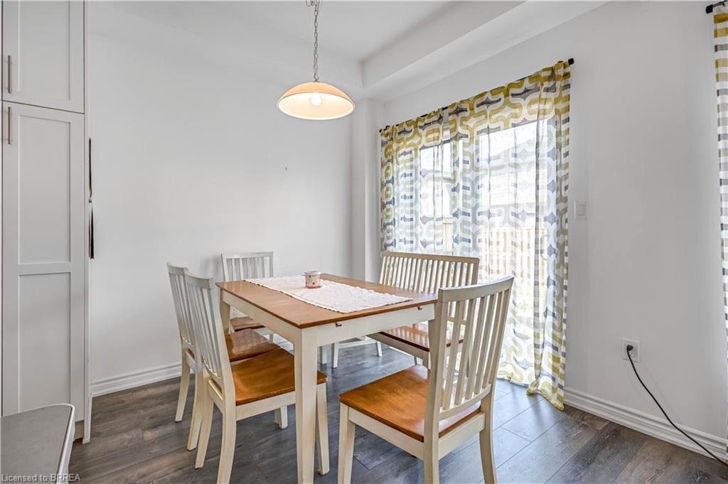 29 Bellhouse Avenue, Brantford, ON - Indoor Photo Showing Dining Room