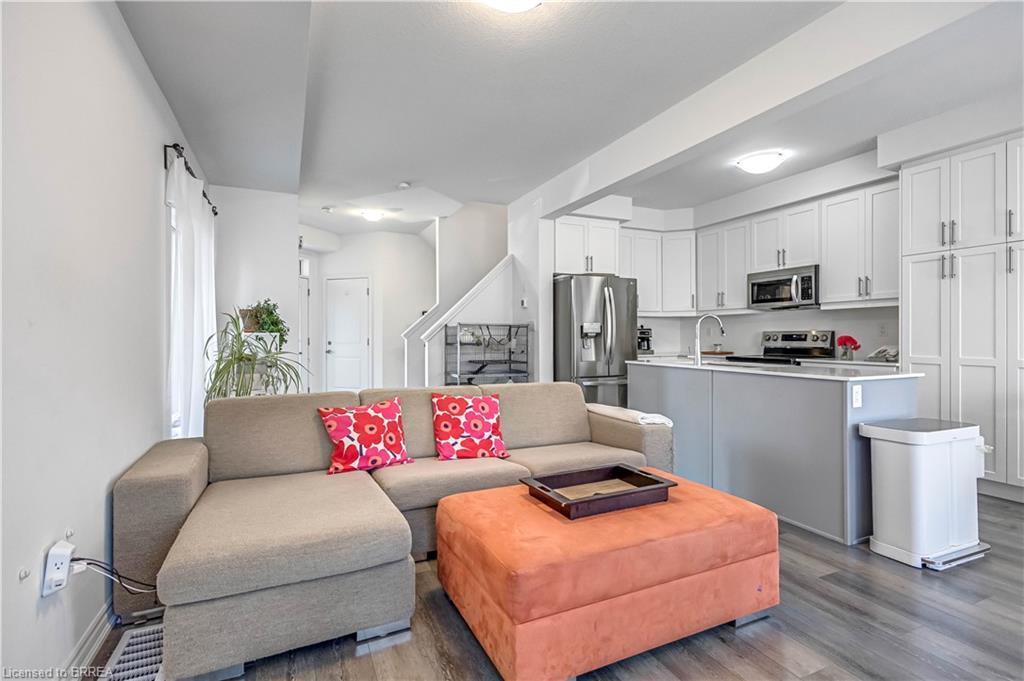 29 Bellhouse Avenue, Brantford, ON - Indoor