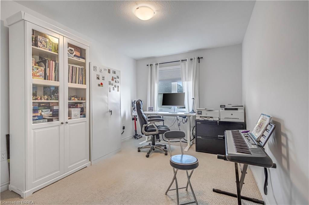 29 Bellhouse Avenue, Brantford, ON - Indoor Photo Showing Office