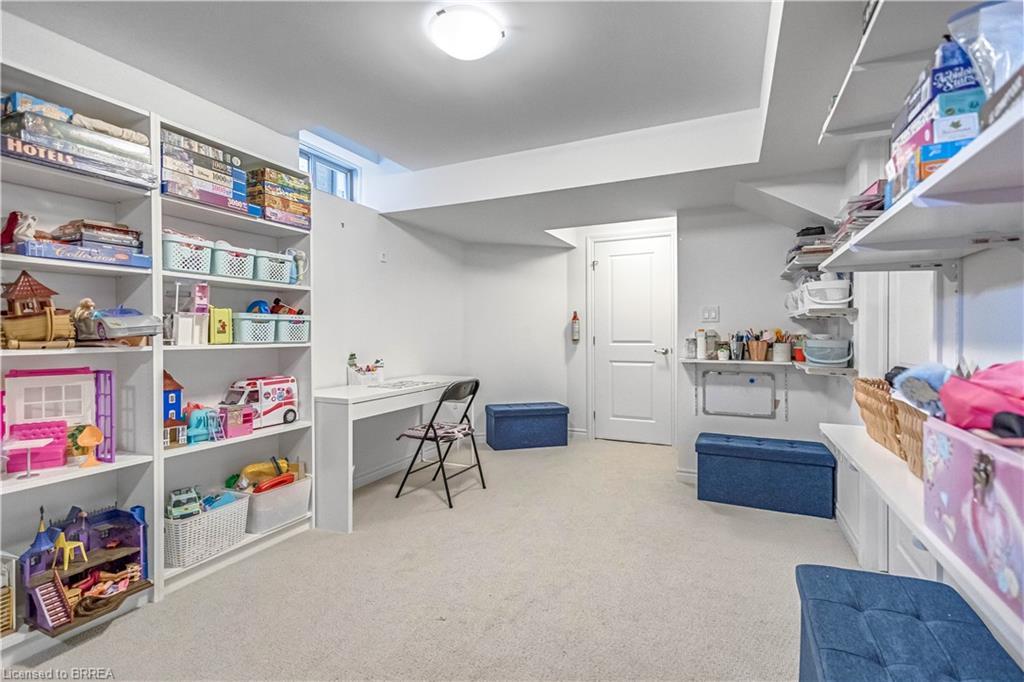 29 Bellhouse Avenue, Brantford, ON - Indoor