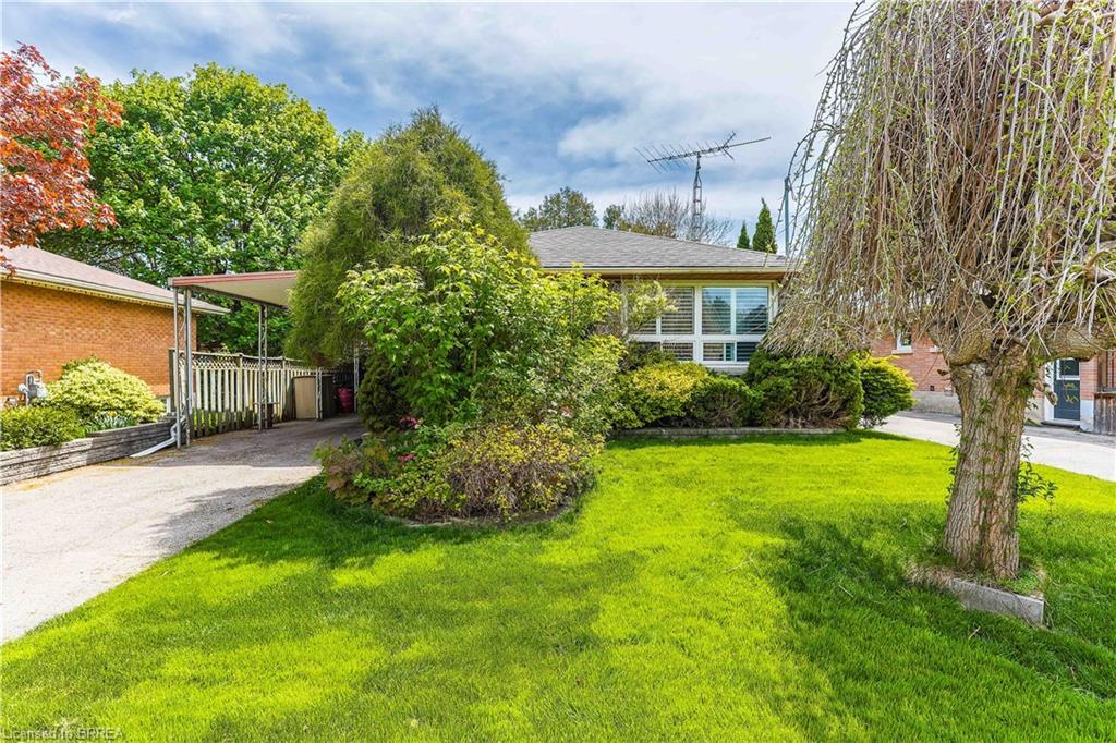 29 Albemarle Street, Brantford, ON - Outdoor