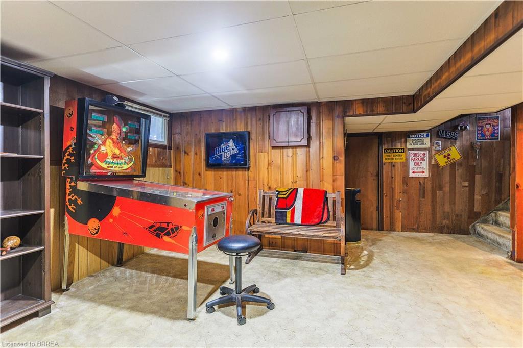 29 Albemarle Street, Brantford, ON - Indoor