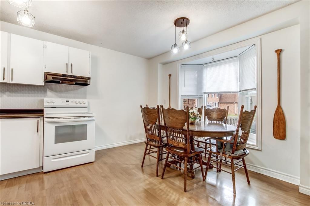 6-24 Coachwood Road, Brantford, ON - Indoor