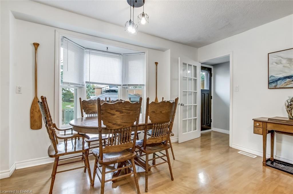 6-24 Coachwood Road, Brantford, ON - Indoor Photo Showing Dining Room