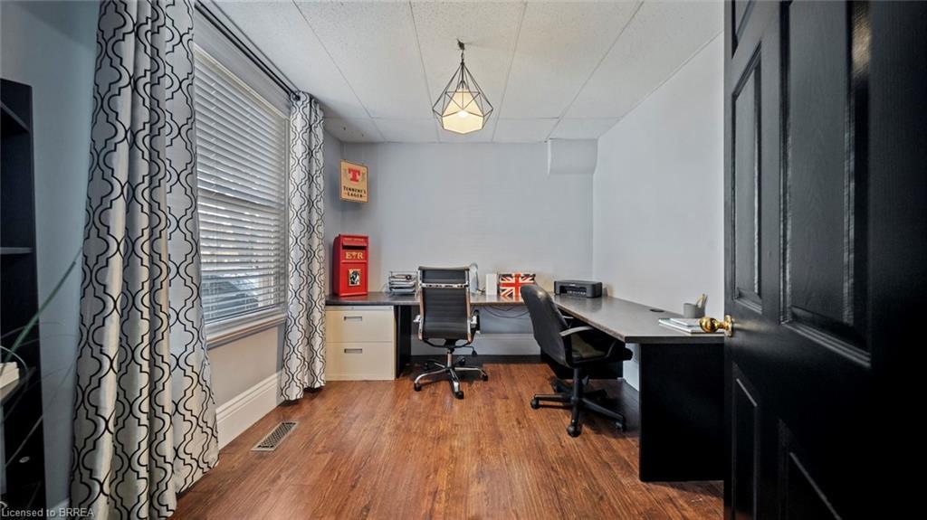 73 Superior Street, Brantford, ON - Indoor Photo Showing Office