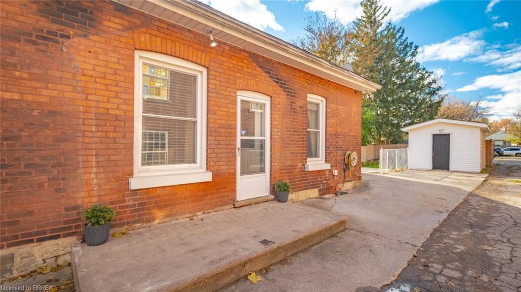 73 Superior Street, Brantford, ON - Outdoor With Exterior