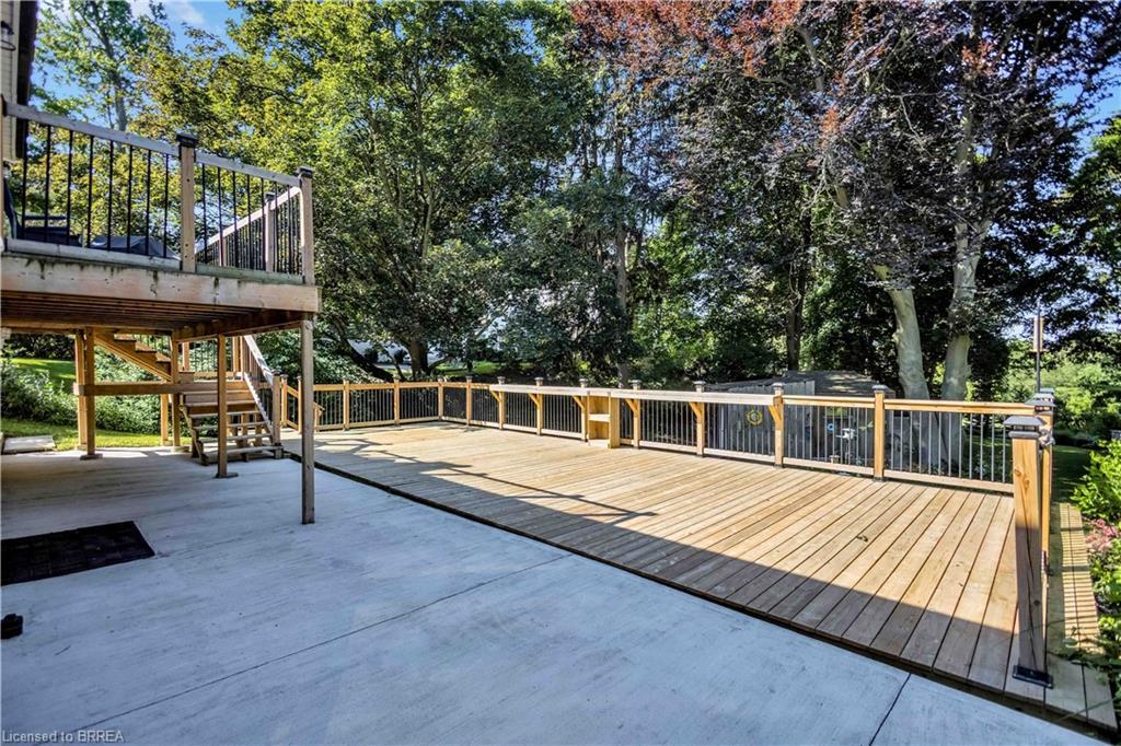 330 Thames Street S, Ingersoll, ON - Outdoor With Deck Patio Veranda