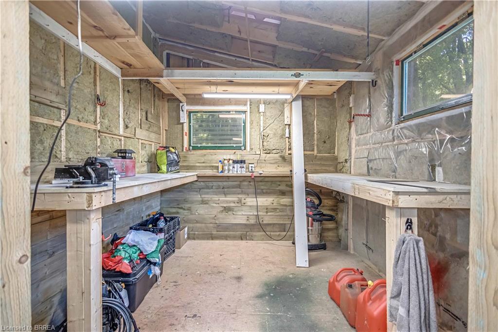 330 Thames Street S, Ingersoll, ON - Indoor