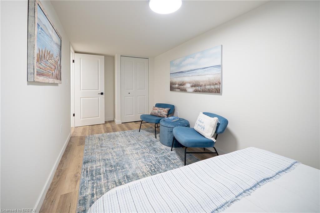 37 Rowanwood Avenue, Brantford, ON - Indoor