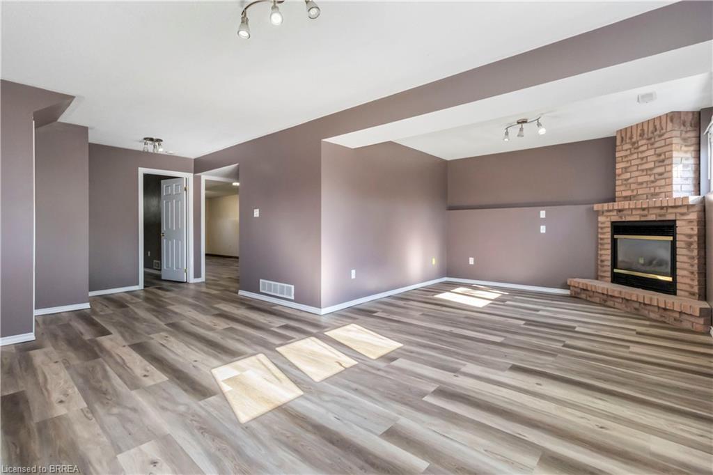 5 Cork Crescent, Brantford, ON - Indoor Photo Showing Other Room With Fireplace