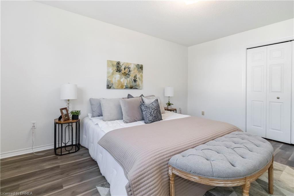 5 Cork Crescent, Brantford, ON - Indoor Photo Showing Bedroom