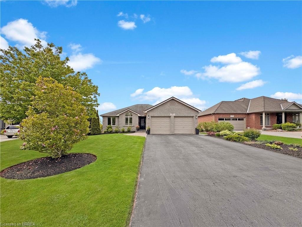 25 Bradbury Crescent, Paris, ON - Outdoor With Facade
