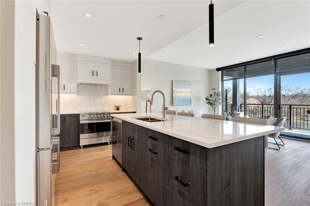 203-7 Grand River Street N, Paris, ON - Indoor Photo Showing Kitchen With Double Sink With Upgraded Kitchen